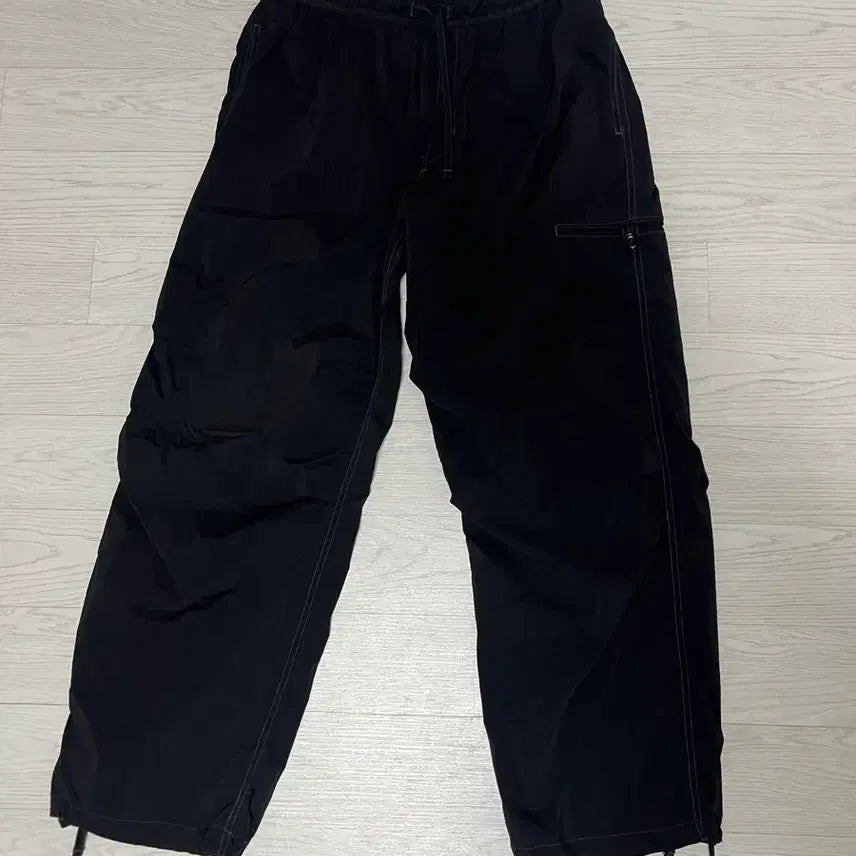 [BUNJANG] Rough Side Easy Para Pants Black Size 3 / 러프사이드 이지 파라 팬츠 블랙 3사이즈
