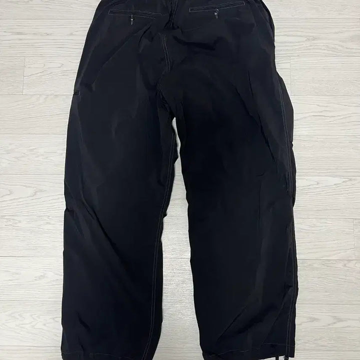 [BUNJANG] Rough Side Easy Para Pants Black Size 3 / 러프사이드 이지 파라 팬츠 블랙 3사이즈