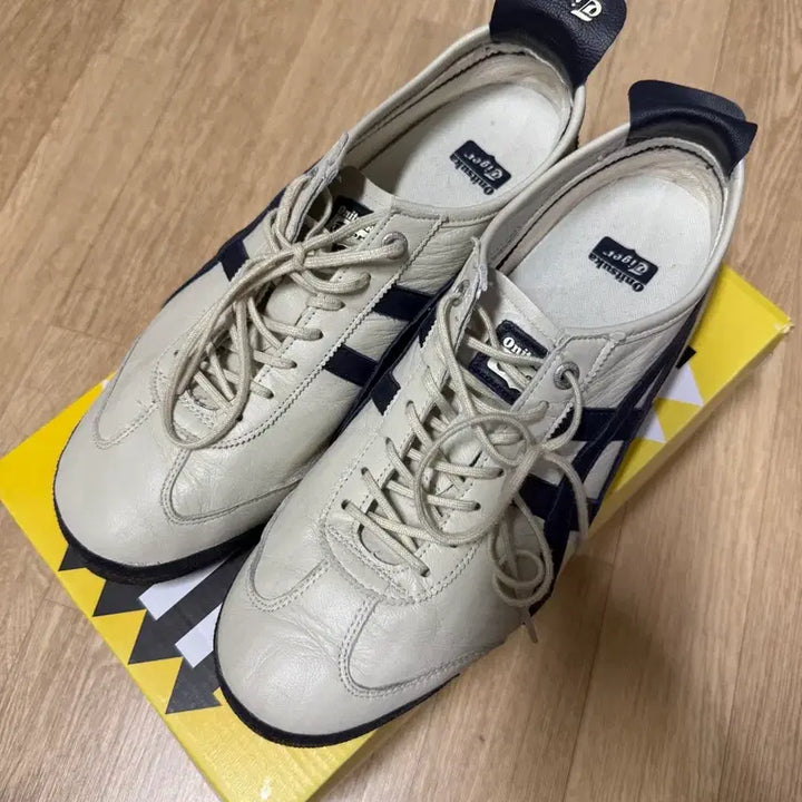 [BUNJANG] Onitsuka Tiger Sneakers 265 / 오니츠카 타이거 운동화 265