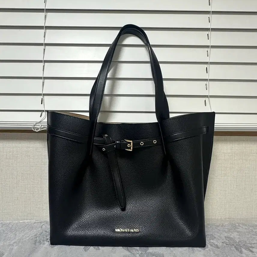 [BUNJANG] Michael Kors Emilia Black Large Tote Bag / (새상품)마이클코어스 에밀리아 블랙 라지 토트백