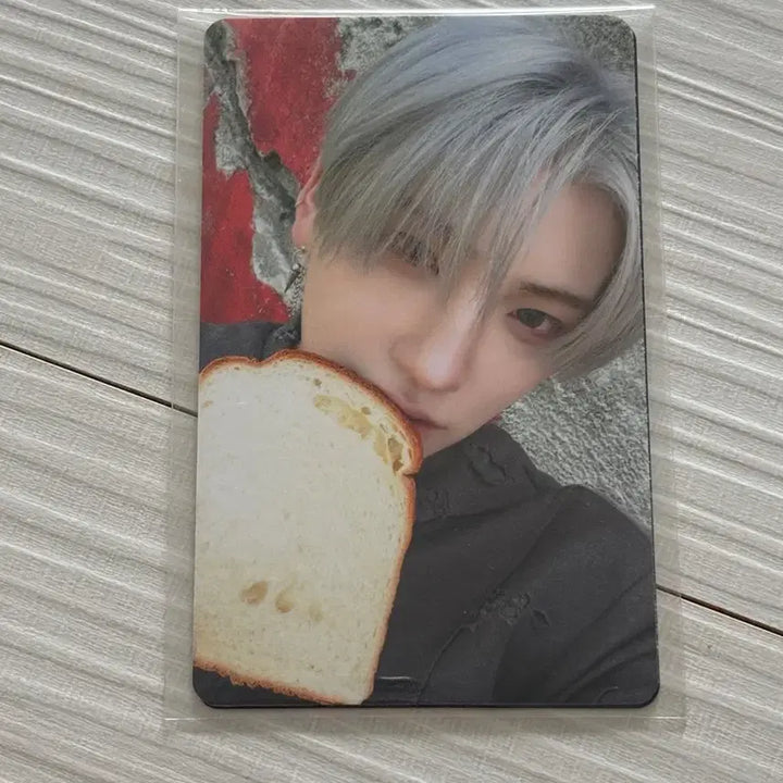 [BUNJANG] WeOnPa Yuma Photocard / (유마) 위온파 쇼케이스 유마포카