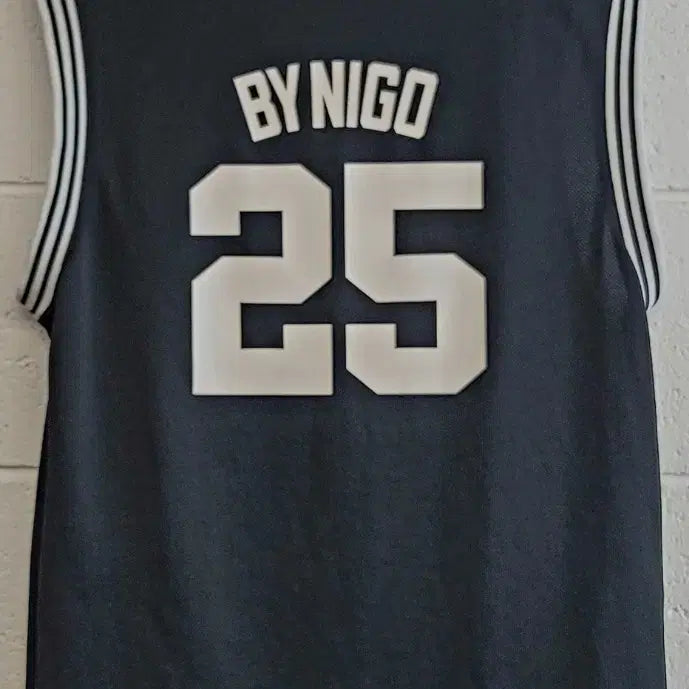 [BUNJANG] Adidas x Nigo Bear Basketball Jersey / [95.M] 아디다스 X 니고베어 콜라보 농구져지(민소매티셔츠) 판매