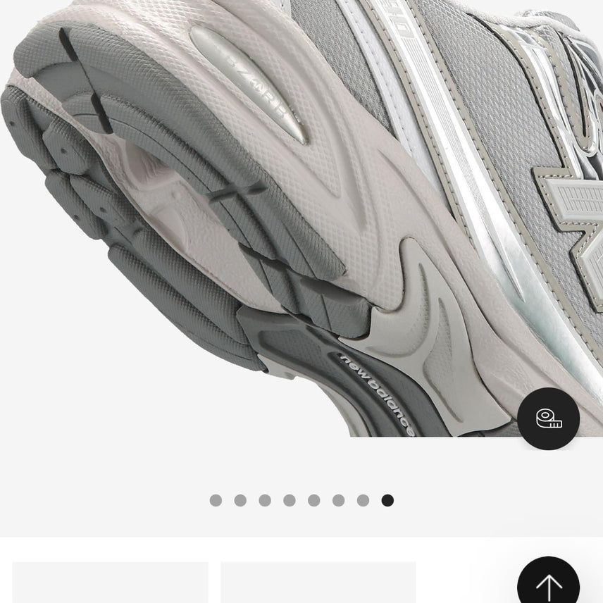 [BUNJANG] New Balance U7405I7 Silver Sneakers / [뉴발란스]U7405I7 운동화(실버) 230