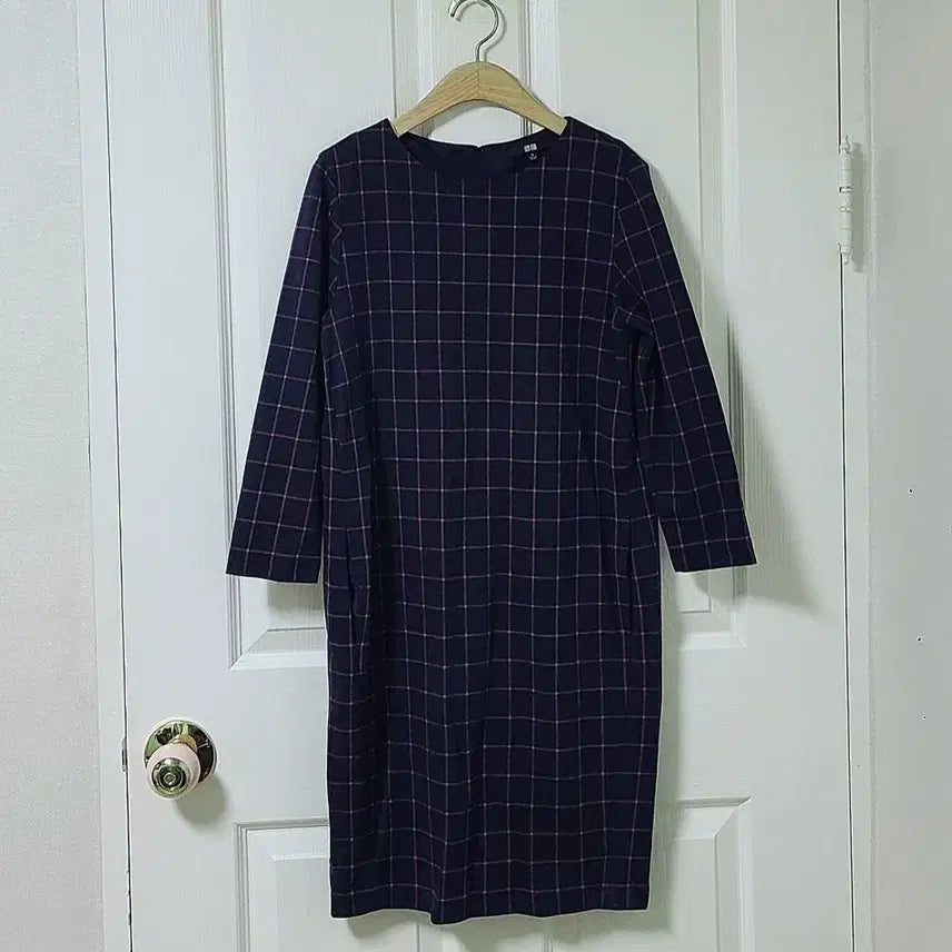 [BUNJANG] Uniqlo Check 3/4 Sleeve Back Zipper Dress / 유니클로 체크 뒷지퍼 7부소매 원피스(55)