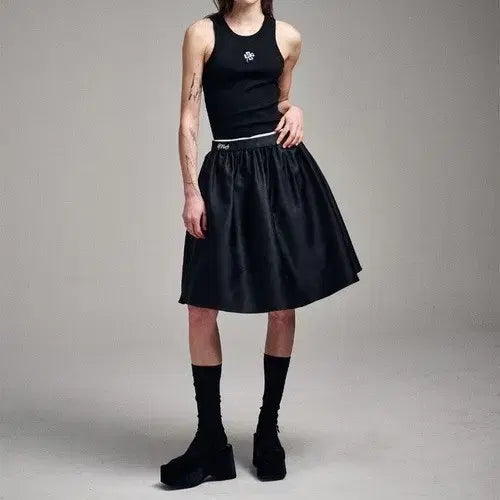 [SOLD OUT] 마르디메크르디 블랙 플레어 스커트