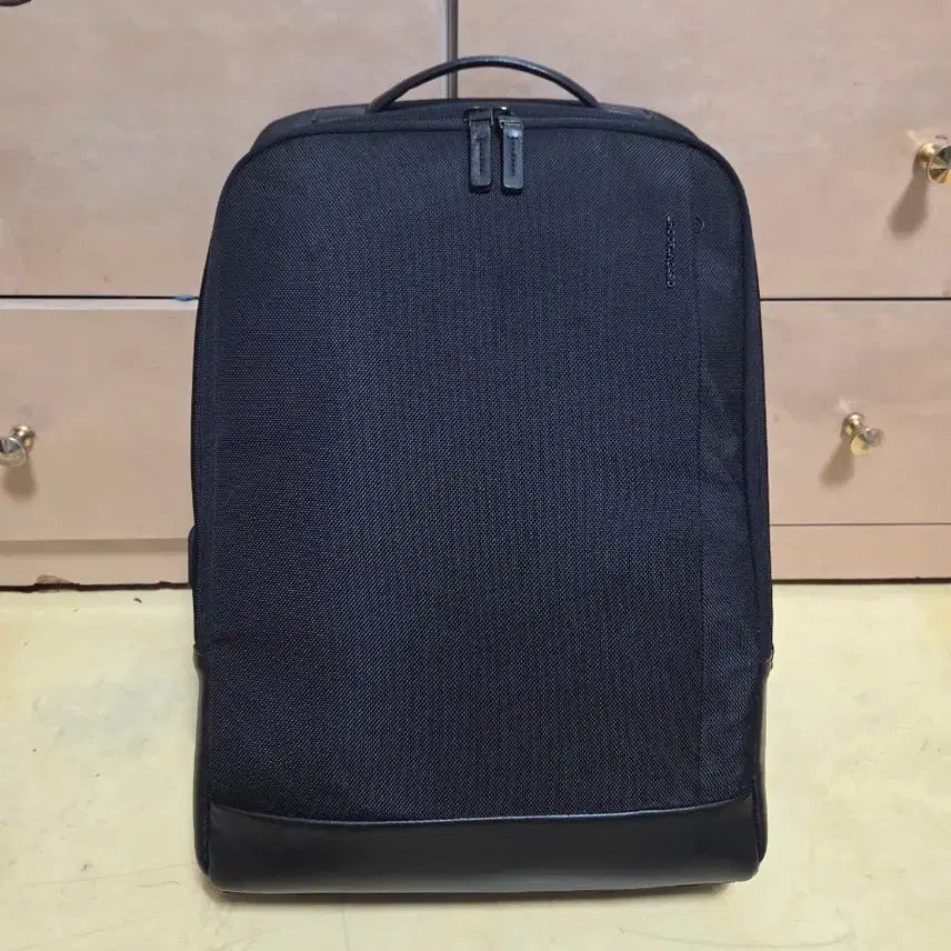 [BUNJANG] SPAO Standard Backpack Black Polyester Leather / 슈탠다드 정품 백팩 거의새제품