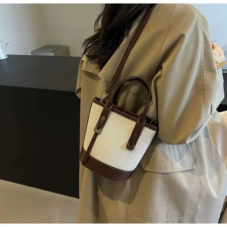 [BUNJANG] Canvas Mini Crossbody Bag / (새상품) 캔버스 미니 크로스백  캐주얼백 출근백 심플백
