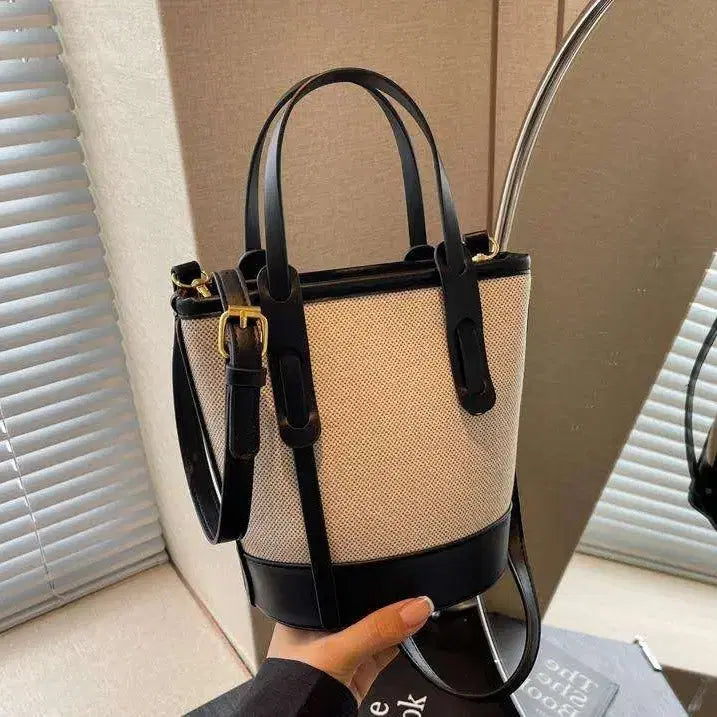 [BUNJANG] Canvas Mini Crossbody Bag / (새상품) 캔버스 미니 크로스백  캐주얼백 출근백 심플백