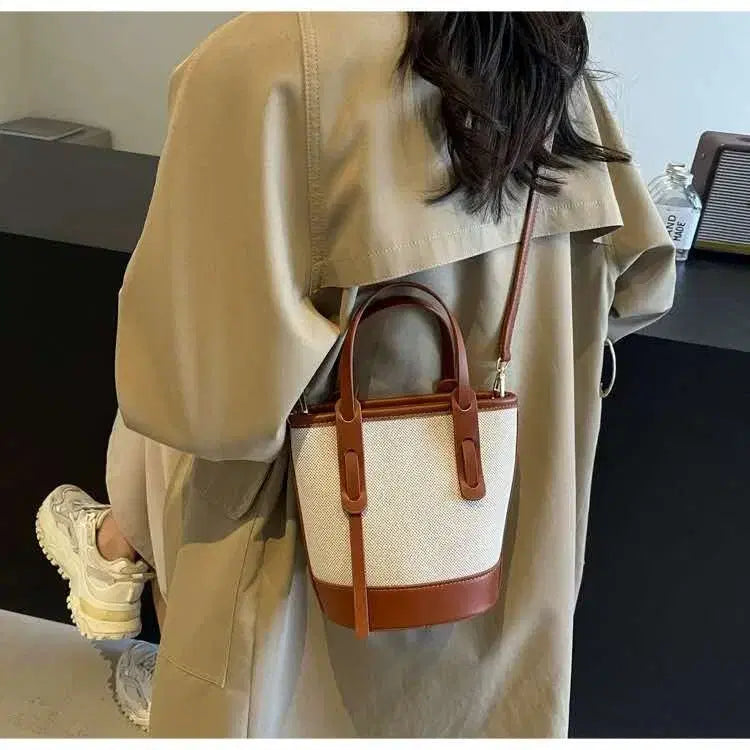 [BUNJANG] Canvas Mini Crossbody Bag / (새상품) 캔버스 미니 크로스백  캐주얼백 출근백 심플백