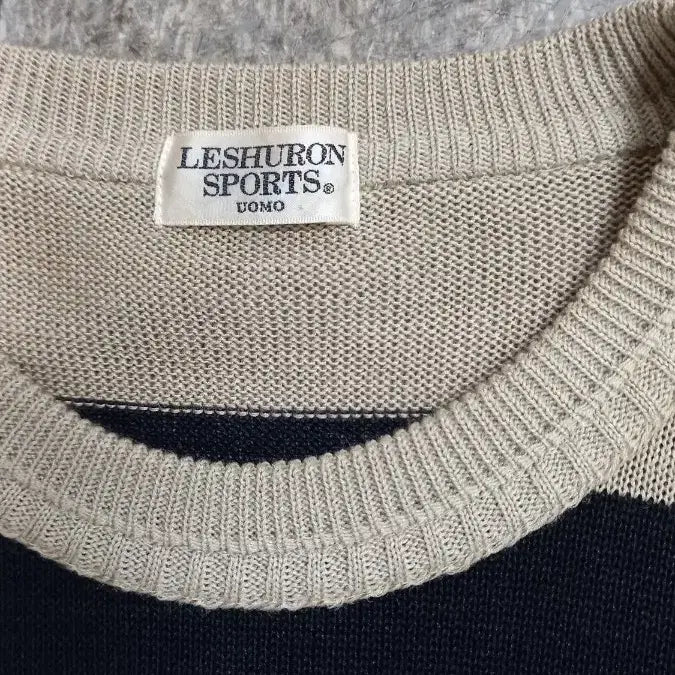 [BUNJANG] Lechleon Sports Striped Pattern Knit T-Shirt / 레슐론 스포츠 스트라이프 패턴 니트