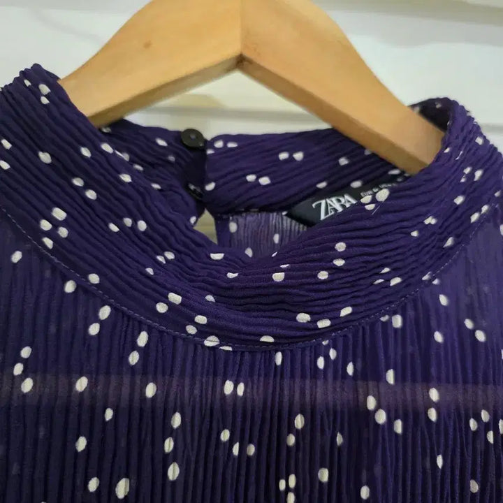 [BUNJANG] Zara Pleated Mini Dress / 봄   자라 플리츠 스판  미니 원피스  사이즈 30 가슴단면 54