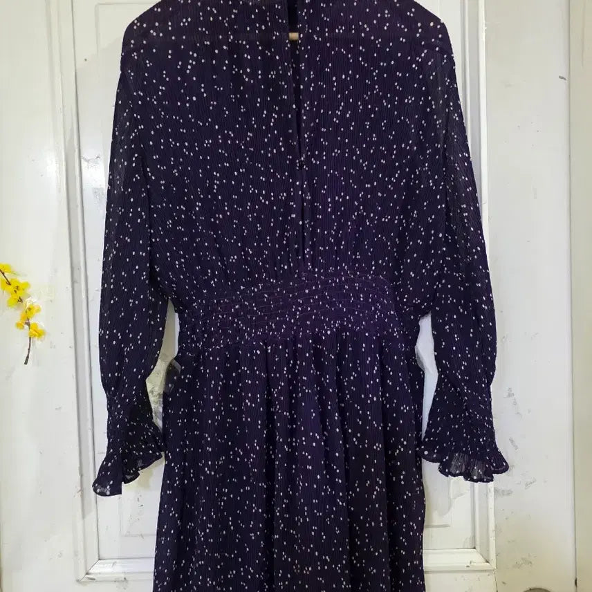 [BUNJANG] Zara Pleated Mini Dress / 봄   자라 플리츠 스판  미니 원피스  사이즈 30 가슴단면 54