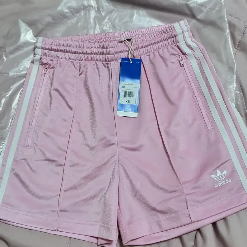 [BUNJANG] Adidas Firebird Shorts True Pink XS / 아디다스 파이어버드 쇼츠 트루 핑크 새상품 XS