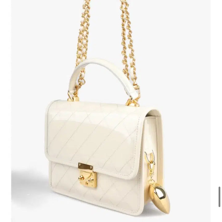 [BUNJANG] MAIKKO Sophia Medium Ivory Patent Leather Gold Handbag / 마이아이코 소피아 미듐 - 아이보리 페이던트 골드