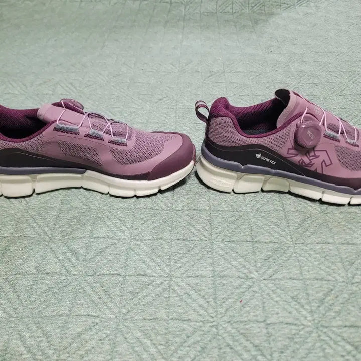 [BUNJANG] Kolon Gore-Tex Boa Dial Hiking Shoes / 코오롱 고어텍스 보아 다이얼 트레킹 워킹화 등산화