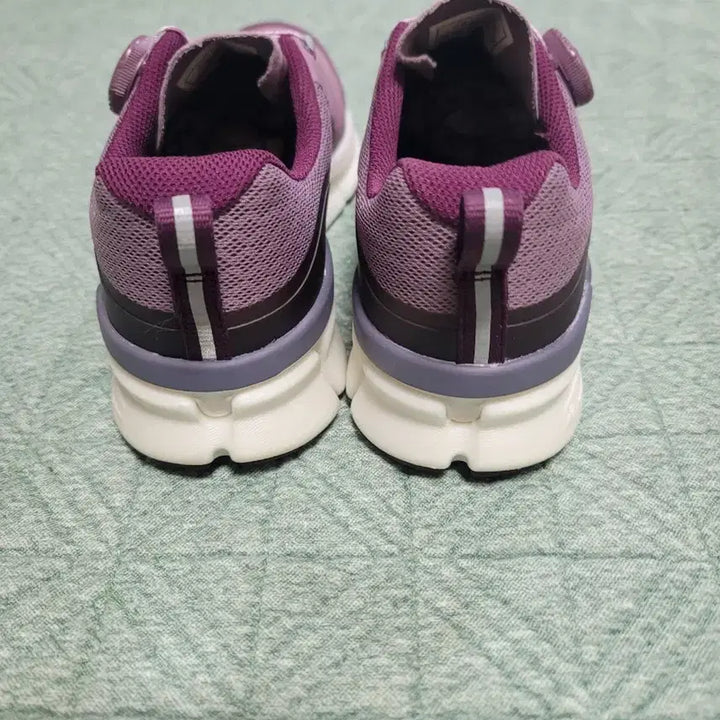 [BUNJANG] Kolon Gore-Tex Boa Dial Hiking Shoes / 코오롱 고어텍스 보아 다이얼 트레킹 워킹화 등산화