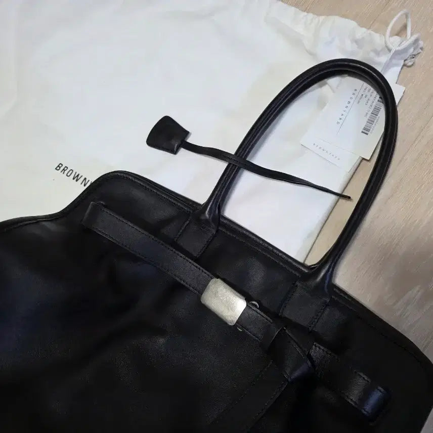 [SOLD OUT] 브라운야드 버클백 17 블랙 팝니다