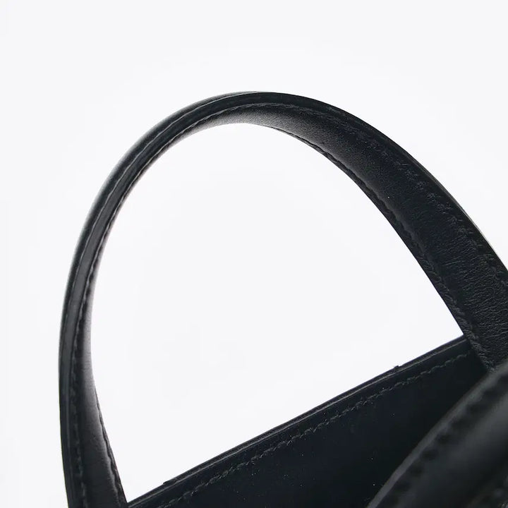 [BUNJANG] Gucci GG Marmont Matelassé Tote Bag Small Black Leather / 구찌 GG 마몽 마틀라세 토트백 스몰