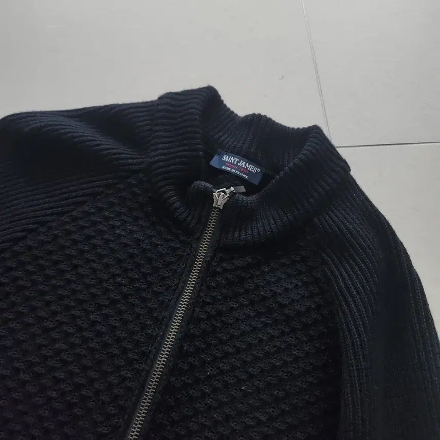 [SOLD OUT] 세인트제임스 니트 집업 가디건