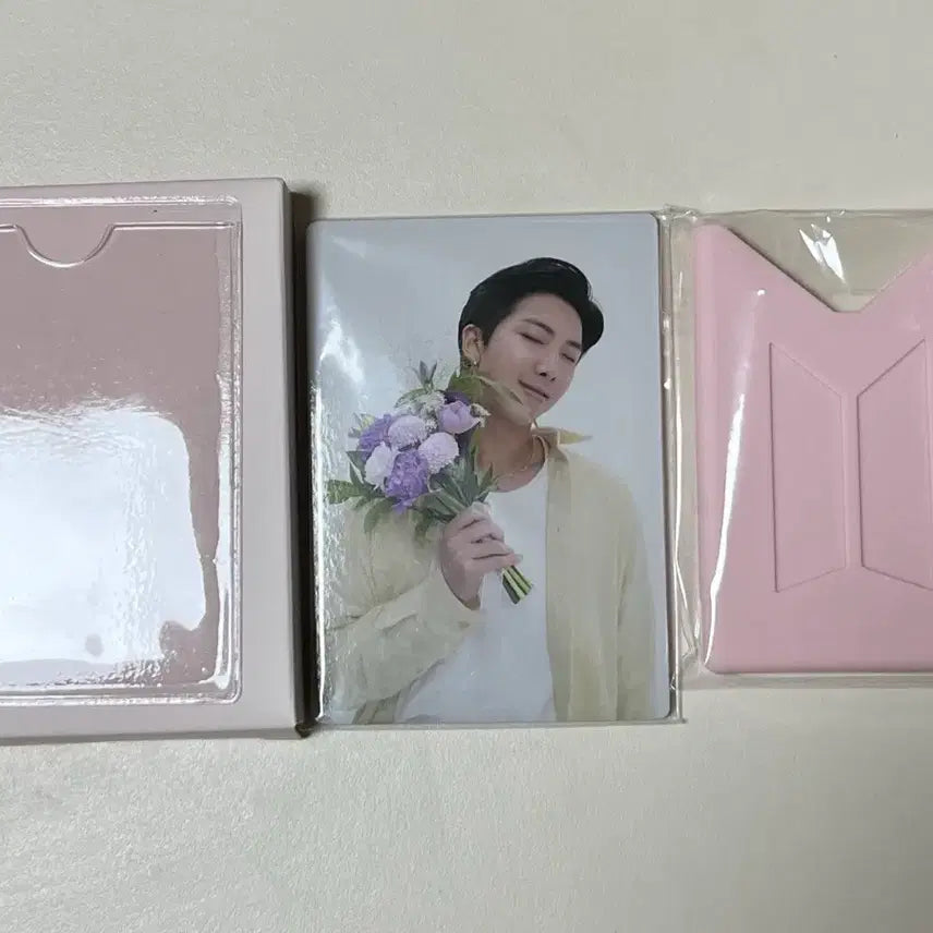 [BUNJANG] BTS 2023 ARMY Membership V5 Gift (Photocards Sealed Full Set) / 방탄소년단 2023 아미 멤버십 V5 기프트 (포카 미개봉 풀셋)