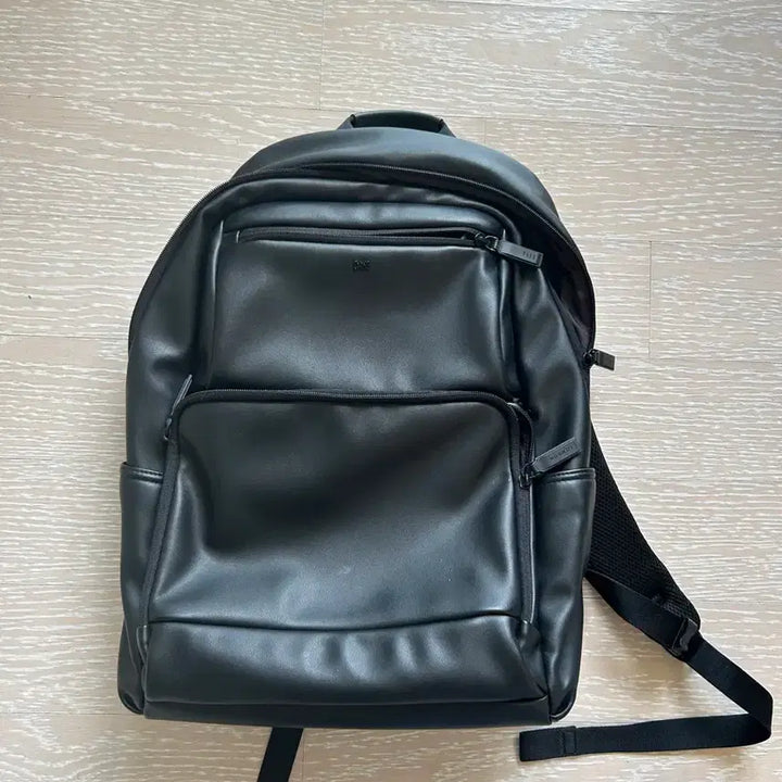 [BUNJANG] Daks Leather Backpack / 닥스 가죽백팩