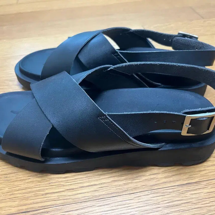 [BUNJANG] Customade 4.5cm Cloud Foam Cross Sandals Jace / 커스텀에이드 4.5cm 클라우드 폼 크로스 샌들 제이스