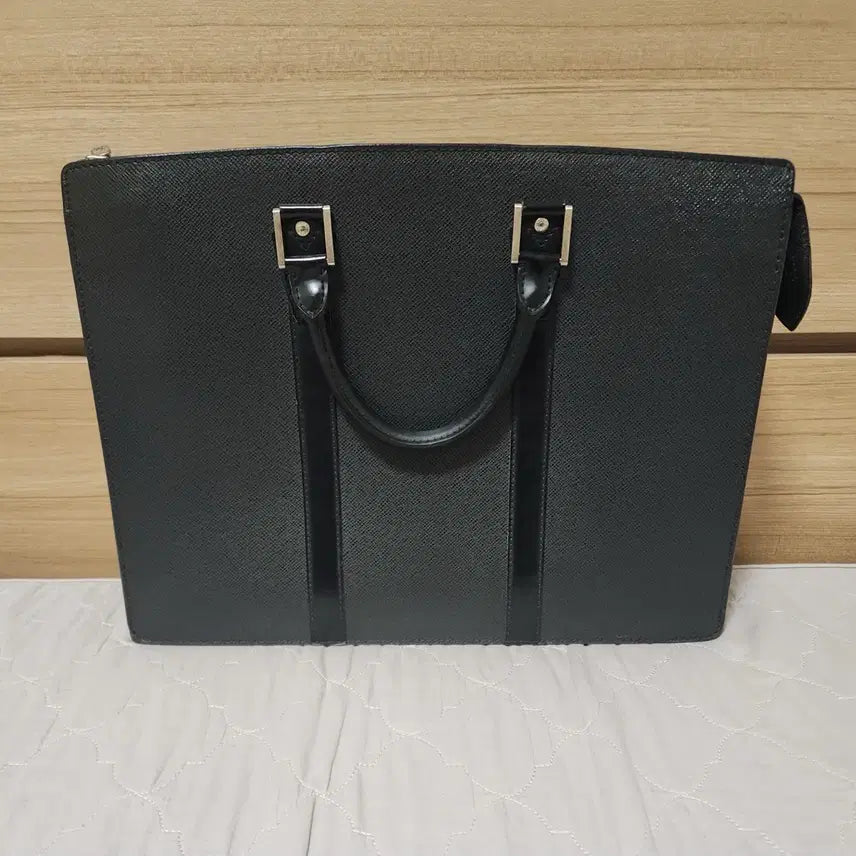 [BUNJANG] Louis Vuitton Taiga Rozan Briefcase / 루이비통 타이가 로잔 서류가방