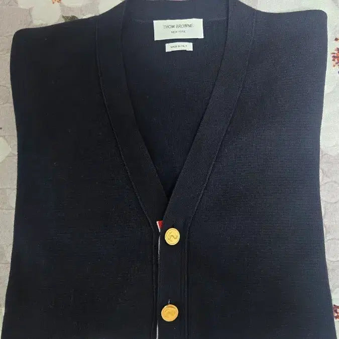 [SOLD OUT] 톰브라운밀라노스티치가디건3사이즈입니다