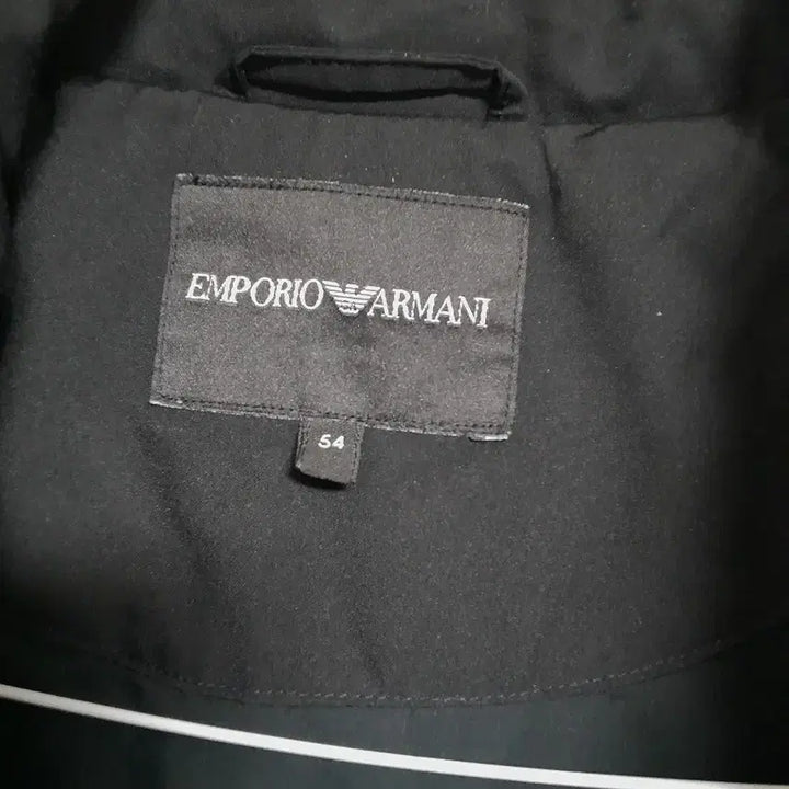 [BUNJANG] Emporio Armani Lightweight Padded Jacket / 명품의 품격, 엠포리오 아르마니 정품 경량 패딩 /105~11