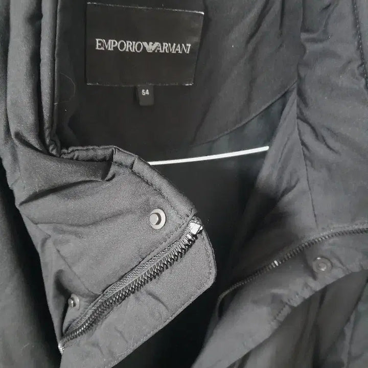 [BUNJANG] Emporio Armani Lightweight Padded Jacket / 명품의 품격, 엠포리오 아르마니 정품 경량 패딩 /105~11