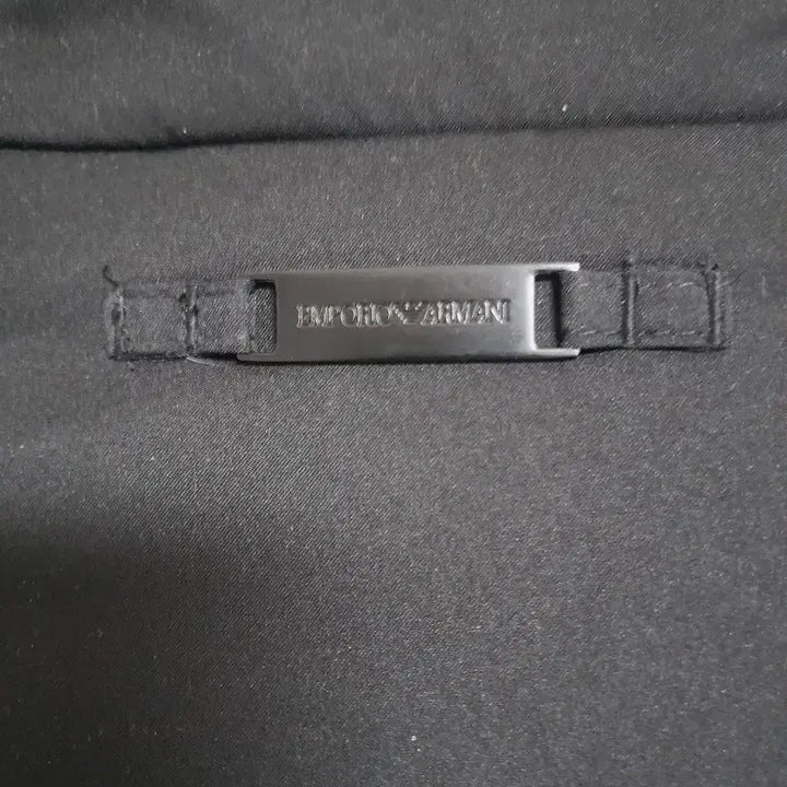 [BUNJANG] Emporio Armani Lightweight Padded Jacket / 명품의 품격, 엠포리오 아르마니 정품 경량 패딩 /105~11