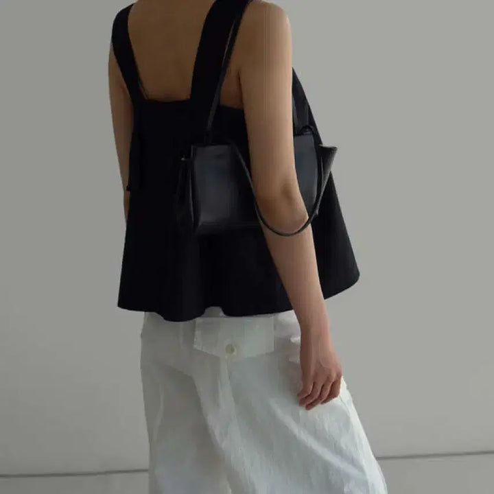 [BUNJANG] Laroom Amy Sleeveless Top Black / 라룸 자체제작 에이미 나시탑 블랙