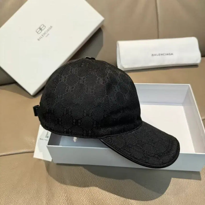 [BUNJANG] Balenciaga BB Logo Ball Cap / 발렌시아가 블랙 BB로고 볼캡