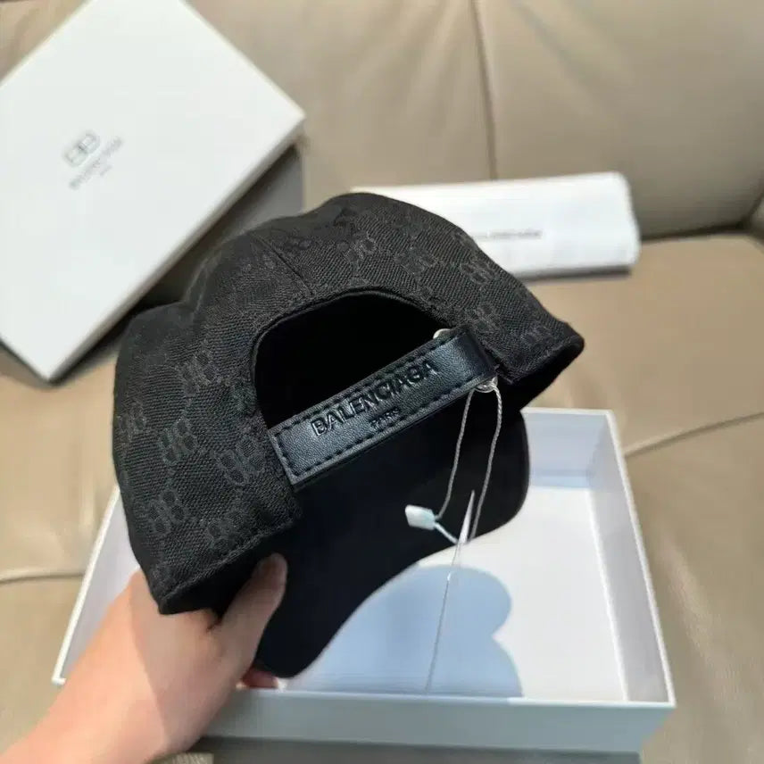 [BUNJANG] Balenciaga BB Logo Ball Cap / 발렌시아가 블랙 BB로고 볼캡