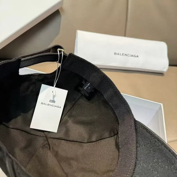 [BUNJANG] Balenciaga BB Logo Ball Cap / 발렌시아가 블랙 BB로고 볼캡