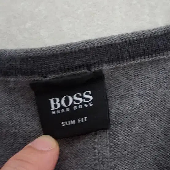 [BUNJANG] Hugo Boss Gray V-Neck Long Sleeve Knit Sweater / 휴고보스. 그레이 V넥 긴팔 니트