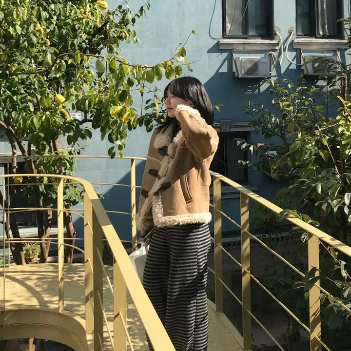 [BUNJANG] Suede Shearling Tteokbokki Mustang Jacket - Beige / 스웨이드 자켓 시어링 떡볶이 무스탕 베이지