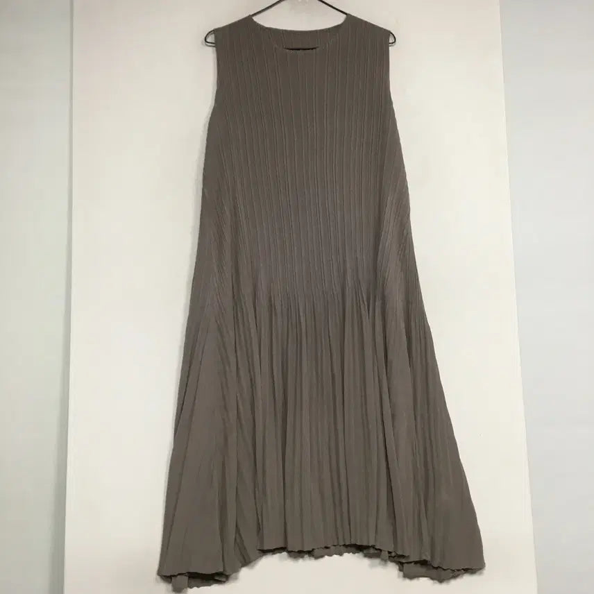 [BUNJANG] Pleats Please Long Dress / 플리츠미 플리츠 롱 원피스 F