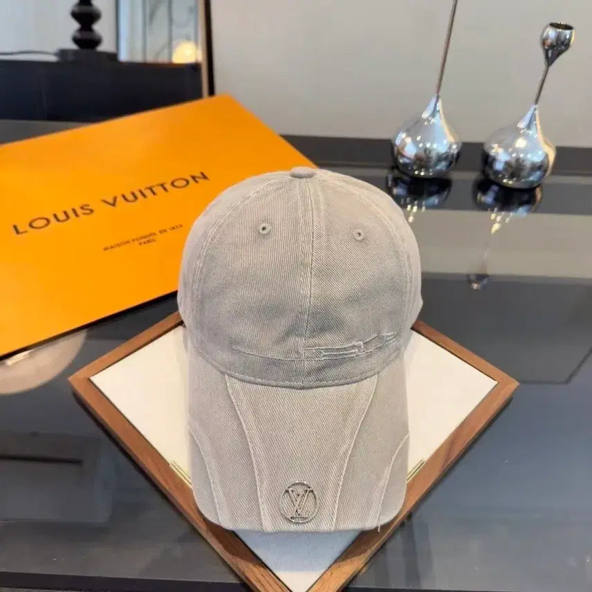 [BUNJANG] Louis Vuitton Baseball Cap Gray / 루이비통 볼캡 모자 그레이