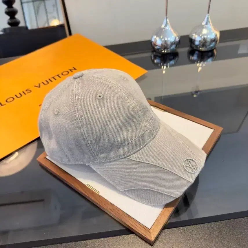 [BUNJANG] Louis Vuitton Baseball Cap Gray / 루이비통 볼캡 모자 그레이