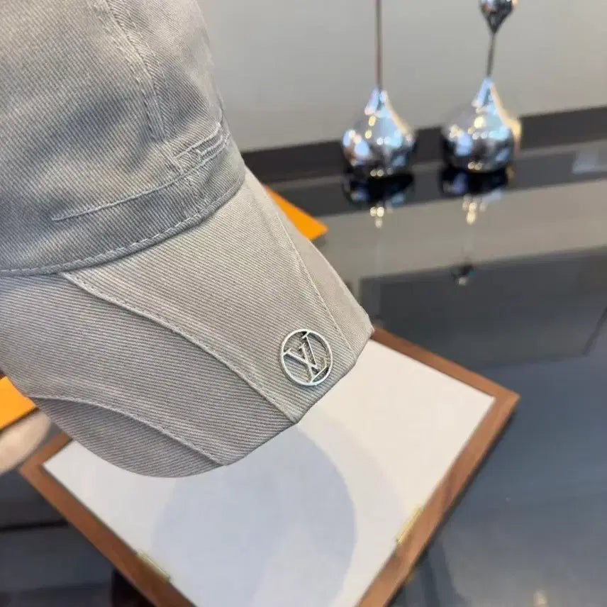 [BUNJANG] Louis Vuitton Baseball Cap Gray / 루이비통 볼캡 모자 그레이