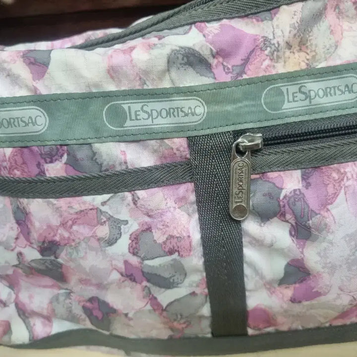 [BUNJANG] Lesportsac Crossbody Bag / 레스포샥 크로스 가방