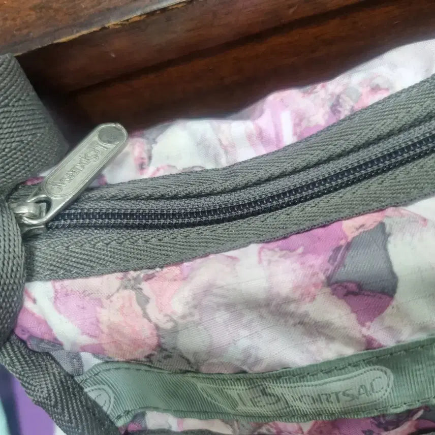 [BUNJANG] Lesportsac Crossbody Bag / 레스포샥 크로스 가방