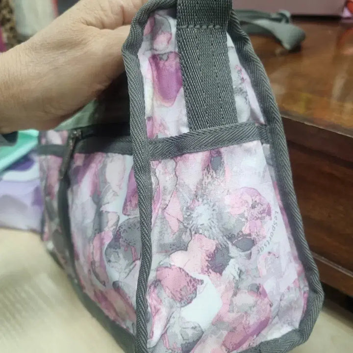 [BUNJANG] Lesportsac Crossbody Bag / 레스포샥 크로스 가방