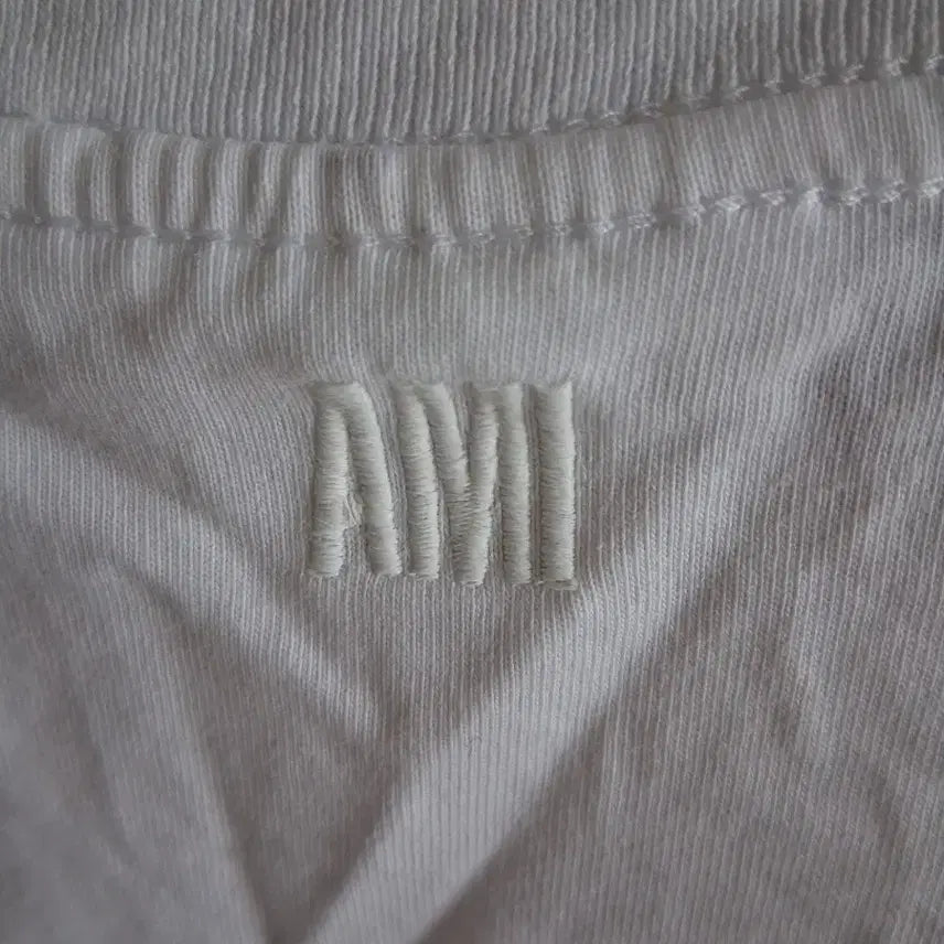 [BUNJANG] AMI White Short Sleeve T-Shirt L / 아미 AMI 화이트 반팔 티셔츠  L