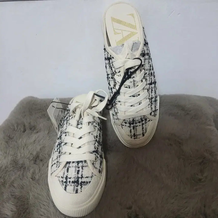 [BUNJANG] ZARA Tweed Slip-on Mules Sneakers / New 새상품 자라 슬립온 뮬 운동화 스니커즈 블로퍼 여자 38 250