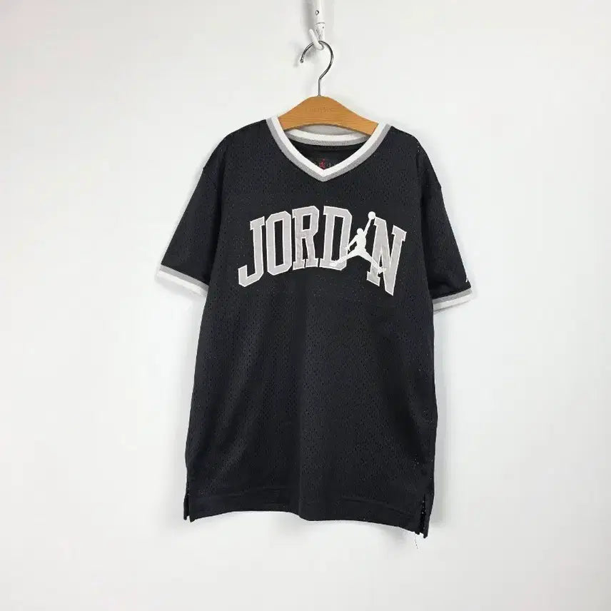 [BUNJANG] Nike Jordan Black Mesh Short Sleeve Jersey T-Shirt Kids 10-12 Years / 나이키 조던 블랙 메쉬 반팔 져지 티셔츠 아동 10-12세 0423