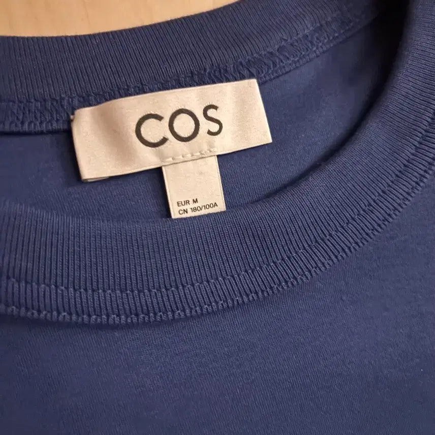 [SOLD OUT] cos 릴랙스드 저지 인터록 롱 슬리브 블루 M size