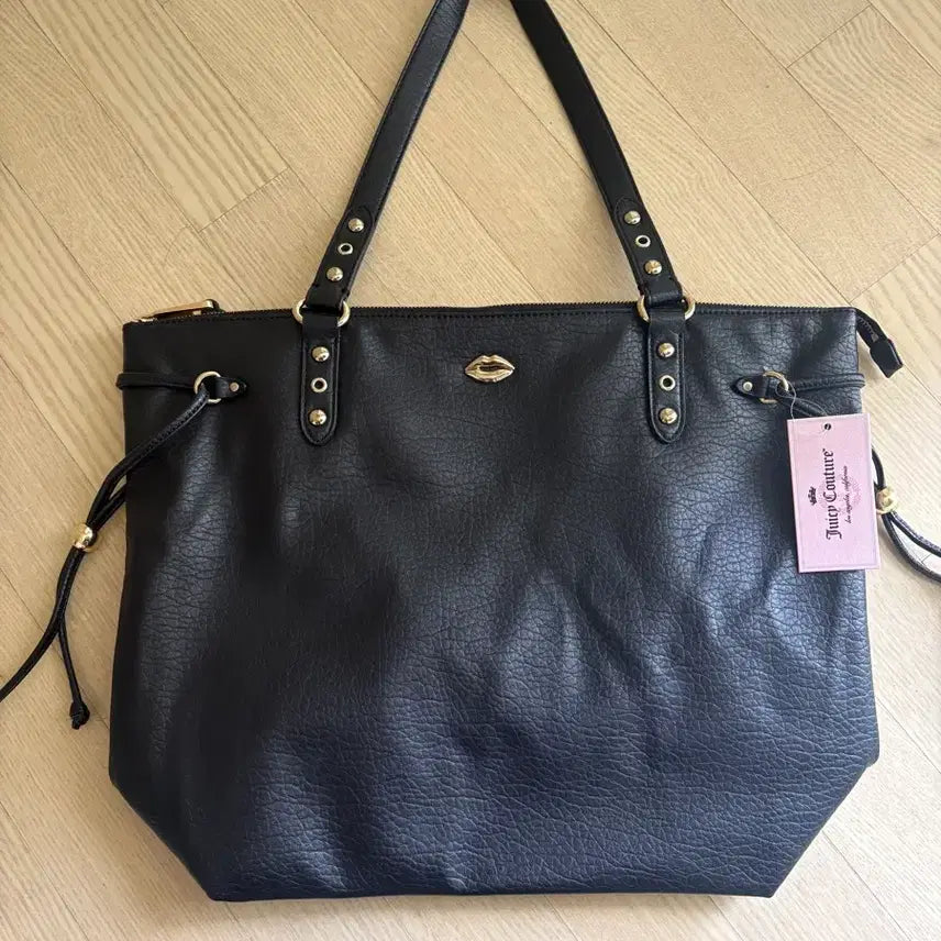 [SOLD OUT] 쥬시꾸뛰르 블랙 레더 토트백