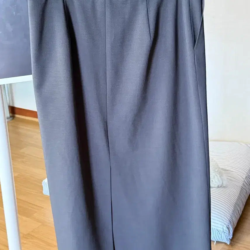 [BUNJANG] SIE Charcoal Skirt (Slacks Material) / 최종가 SIE시에 차콜 스커트 L(슬랙스 재질)